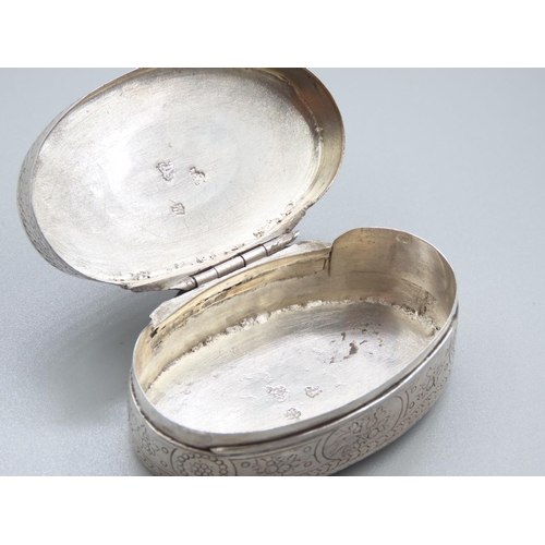 29 - Antique Silver Snuff Box Oval Incised Detailing Throughout Gilded Interior 7cm Wide x 4cm Deep Hinge... 