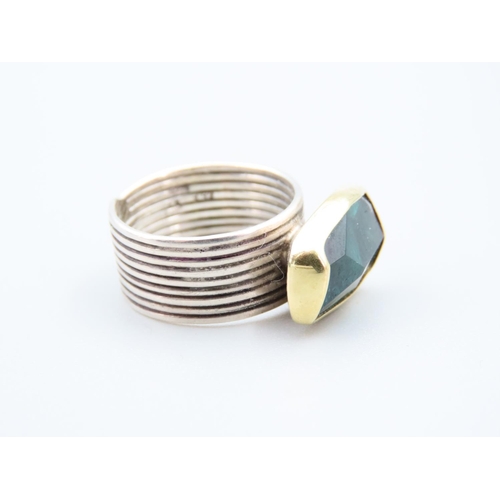 313 - Tourmaline 18 Carat Gold Set Modernist Form Ladies Ring Size L Set on Silver Ribbed Band