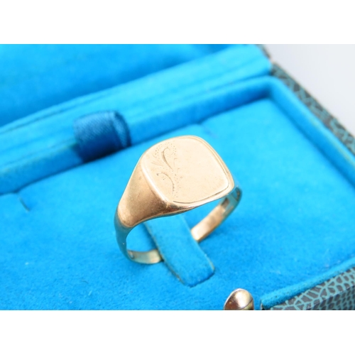 348 - 9 Carat Yellow Gold Gentleman's Signet Ring Size U