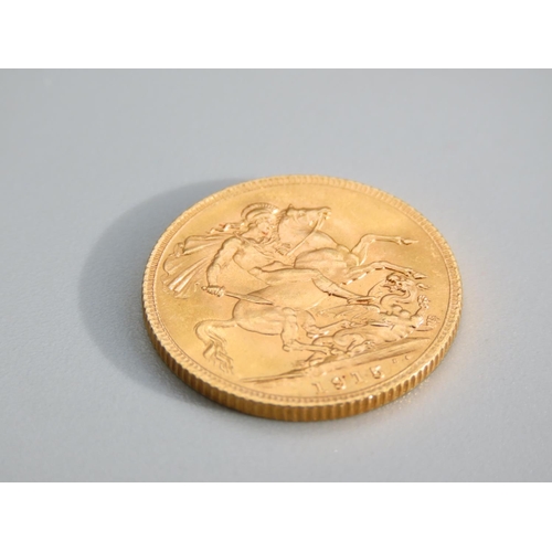 389 - Full Gold Sovereign Dated 1915