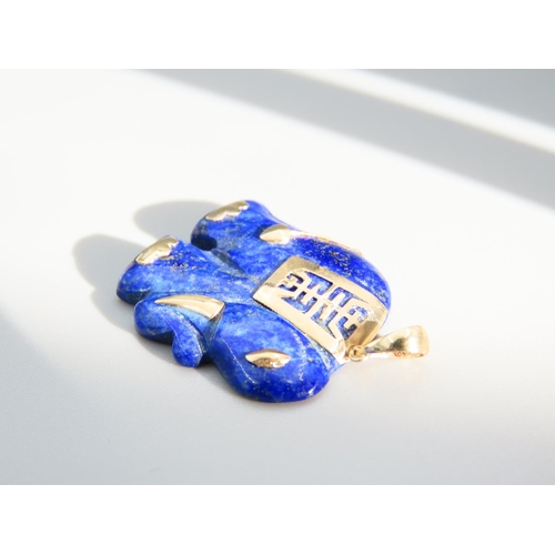 423 - 14 Carat Gold Set Lapis Lazuli Elephant Motif Pendant Necklace 3cm High