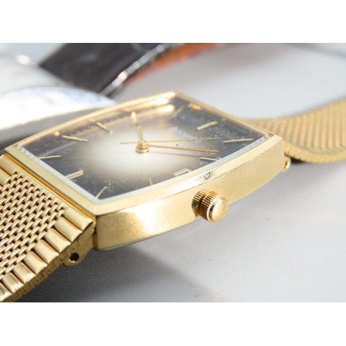 485 - Two Gentleman's Wristwatches One Gold Filled by Accurist Date Aperture Quartz Movement