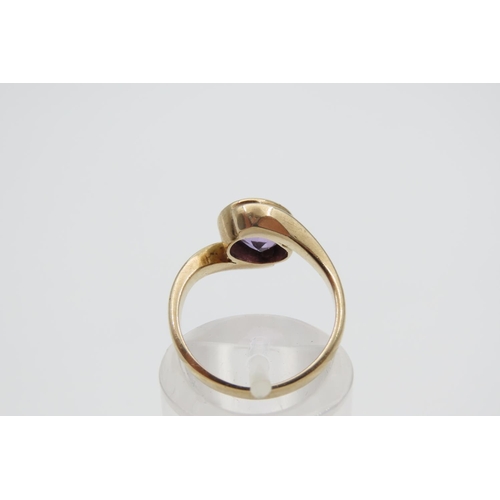 1082 - Amethyst Center Stone Ring Mounted on 9 Carat Golds Band