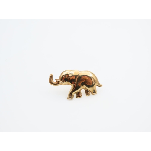 1119 - Elephant Motif 9 Carat Yellow Gold Brooch 2.5cm Wide