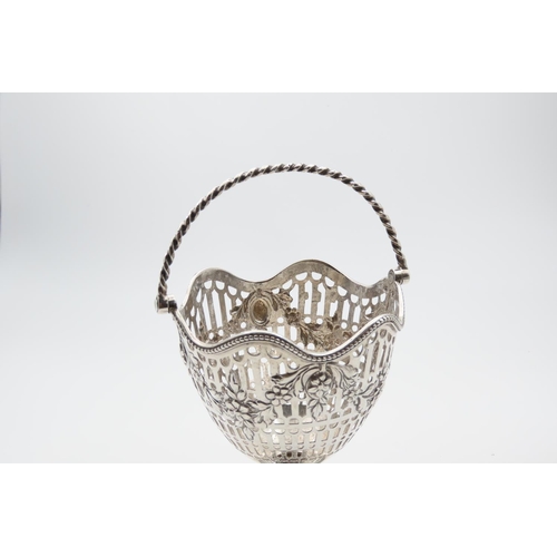 1189 - Silver Bon Bon Basket Swing Carry Handle Pedestal Form Open Filigree  Decoration Basket 10cm High