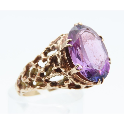 1201 - Violet Sapphire 9 Carat Yellow Gold Ring with Finely Detailed Band Ring Size T