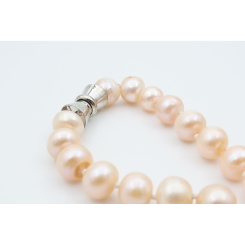 1232 - Pearl Single Strand Necklace with Barrel Form Magnetic Clasp 40cm Long