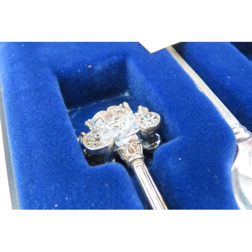 1284 - Set of Silver Plated Silver Jubilee 1977 Figural Decorated Royal Motif Tea Spoons Each 11cm Long