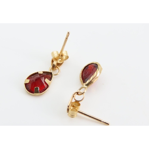 1309 - Pair of Red Garnet 9 Carat Yellow Gold Pear Drop Earrings Each 1.2cm High