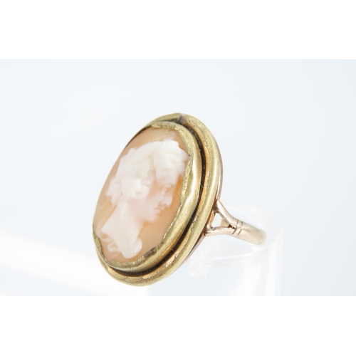 1343 - 9 Carat Yellow Gold Set Cameo Ring Size N