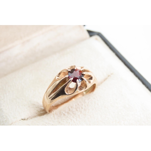 1353 - Garnet Centre Stone Ladies Ring Mounted on 9 Carat Yellow Gold Band Ring Size U