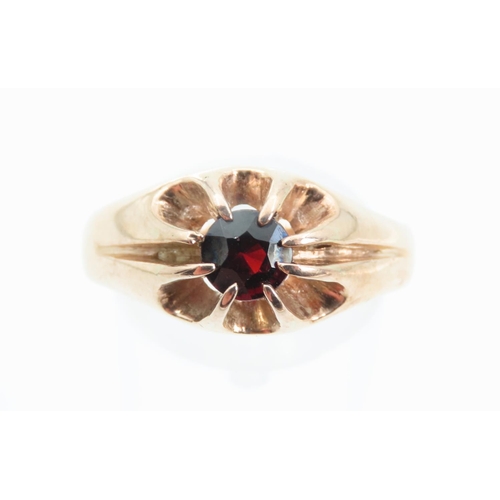 1353 - Garnet Centre Stone Ladies Ring Mounted on 9 Carat Yellow Gold Band Ring Size U