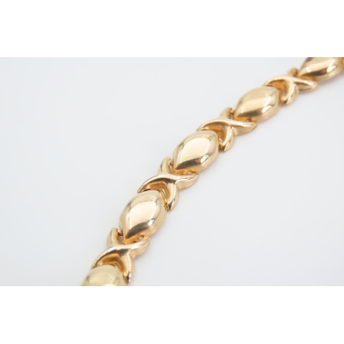 1365 - 9 Carat Yellow Gold Ladies Bracelet 19cm Long Articulated Form