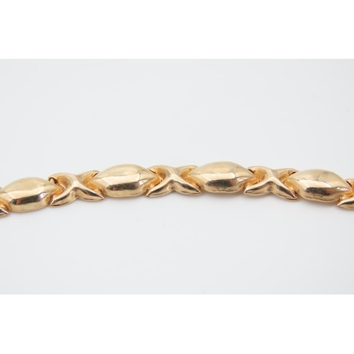 1365 - 9 Carat Yellow Gold Ladies Bracelet 19cm Long Articulated Form