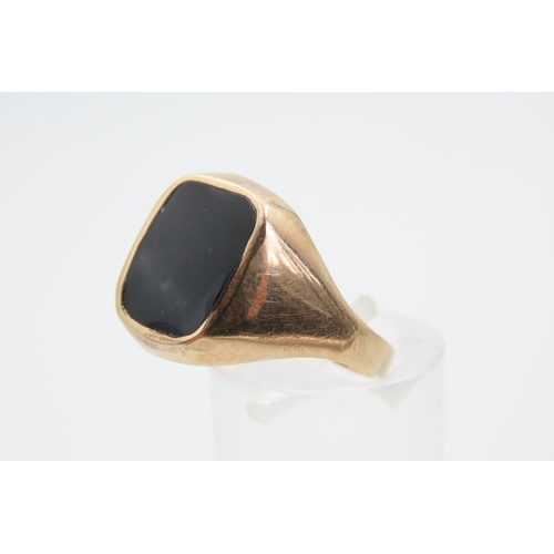 1373 - Onyx Panel Set 9 Carat Yellow Gold Signet Ring Size T