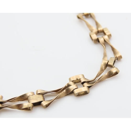 1374 - 9 Carat Yellow Gold Link Necklace 38cm Long