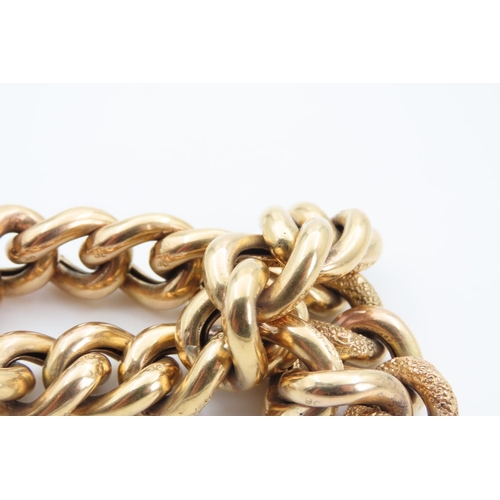 1376 - 9 Carat Yellow Gold Curb Link Bracelet 17.5cm Long Attractively Detailed