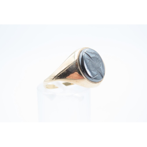 1388 - Hematite Intaglio Ring Mounted on 9 Carat Yellow Gold Band Ring Size T and a Half