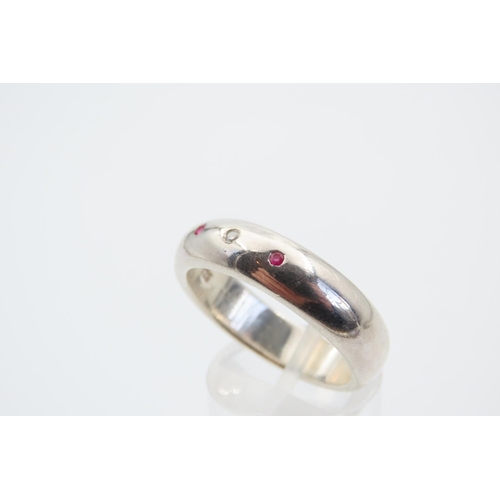 1416 - Polished Silver Ruby and Diamond Inset Ring Modernist Form Band Size V