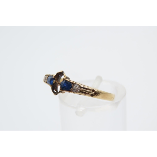 1424 - Sapphire and Diamond 18 Carat Yellow Gold Ring Four Stone Ring Band Size N. Please Note Two Centre S... 