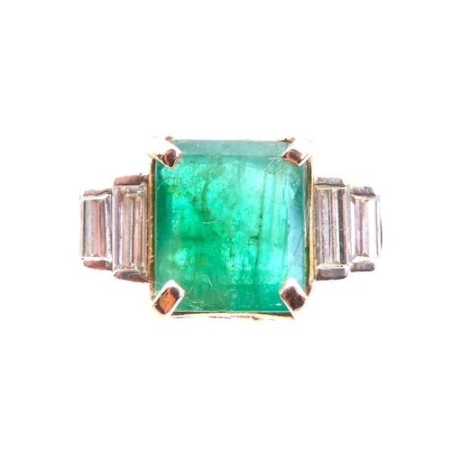 1446 - Emerald and Diamond Centre Stone Ring Twin Baguette Cut Diamonds to Either Side Emerald of Attractiv... 