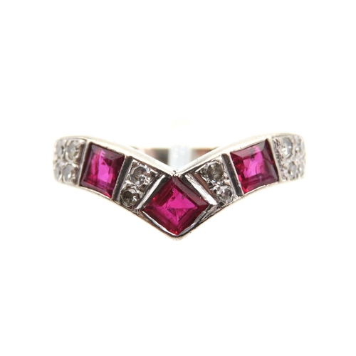 1462 - Diamond and Ruby 18 Carat Gold Wishbone Ring