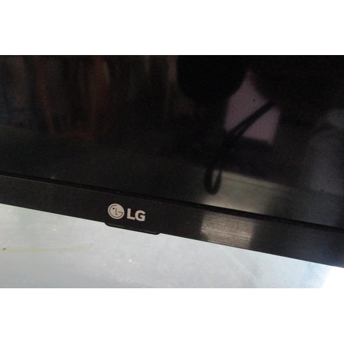 2 - LG Flat Screen Television Model 43UN73006LC Full Working Order with Remote Control