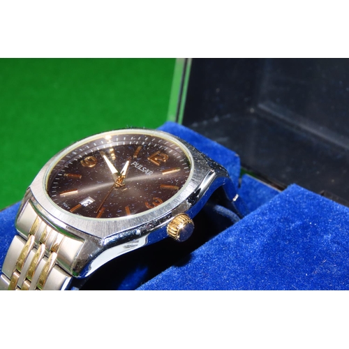 1063 - Pulsar Gentleman's Wristwatch by Metal Original Box Present