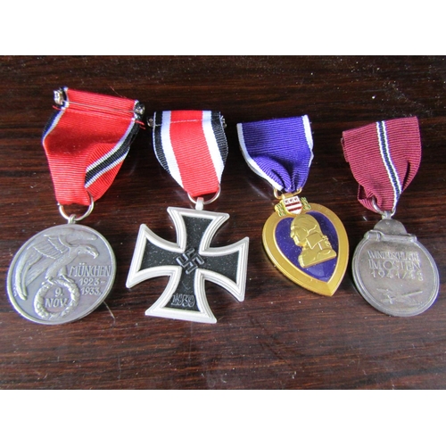 1109 - Various Medals Replicas