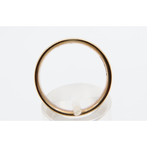 127 - Band Ring 9 Carat Yellow Gold Size P