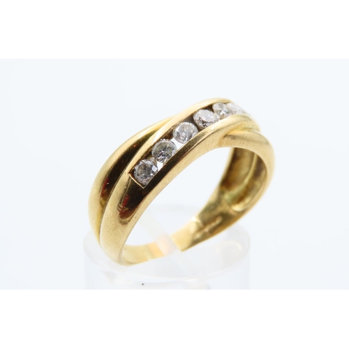 134 - 18 Carat Yellow Gold Cross Over Ring Inset with Diamonds Attractively Detailed Size R