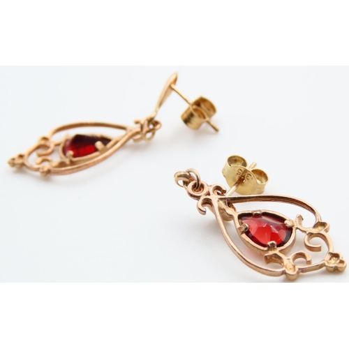 157 - Pair of Red Garnet Inset Drop Earrings 9 Carat Yellow Gold Each Earring 2.5cm Drop  Approximately At... 