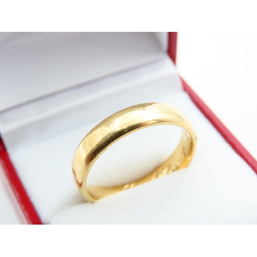 172 - 18 Carat Yellow Gold Band Ring Size V 7.9 Gram Weight