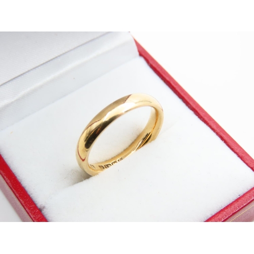 178 - 18 Carat Yellow Gold Band Ring Size M 4.7 Gram Weight