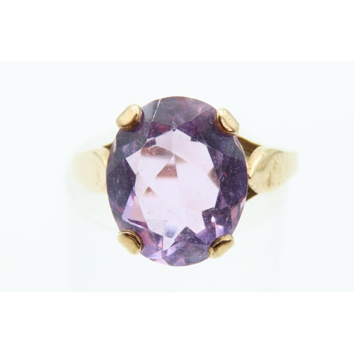 190 - Amethyst Cushion Cut Centre Stone Ring Mounted on 9 Carat Yellow Gold Band Ring Size J