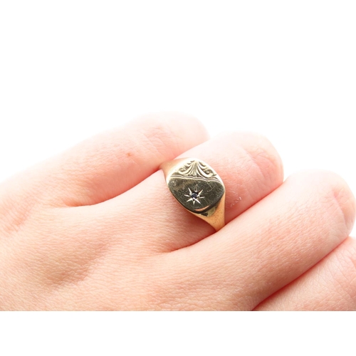 23 - 9 Carat Yellow Gold Sapphire Inset Panel Ring with Further Incised Detailing  Ring Size R