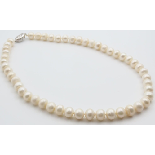 28 - Fresh Single Strand Fresh Water Pearl Ladies Necklace Silver Clasp 52cm Long Pearls of Attractive Hu... 