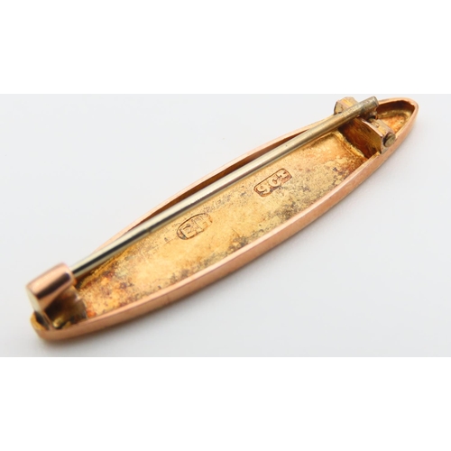 43 - 9 Carat Yellow Gold Bar Brooch Lozenge Form Incised Detailing 3cm Wide