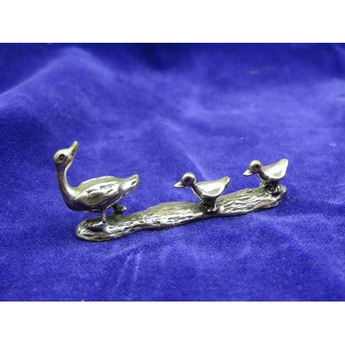 712 - Novelty Silver Duck and Duckling Figure 5.5cm Wide 2.5cm High