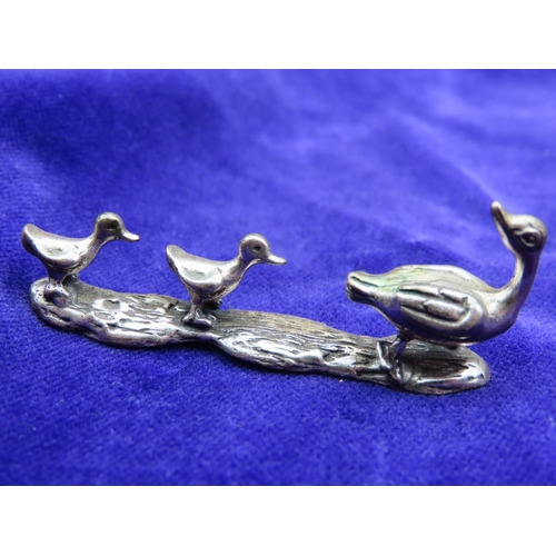 712 - Novelty Silver Duck and Duckling Figure 5.5cm Wide 2.5cm High