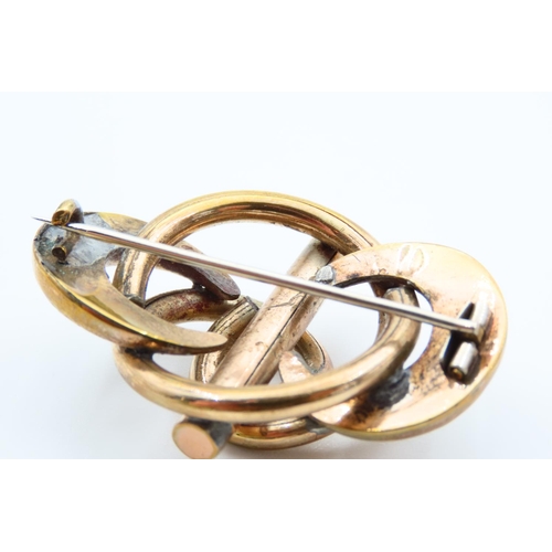 723 - 9 Carat Yellow Gold Brooch 5cm Wide x 3cm High