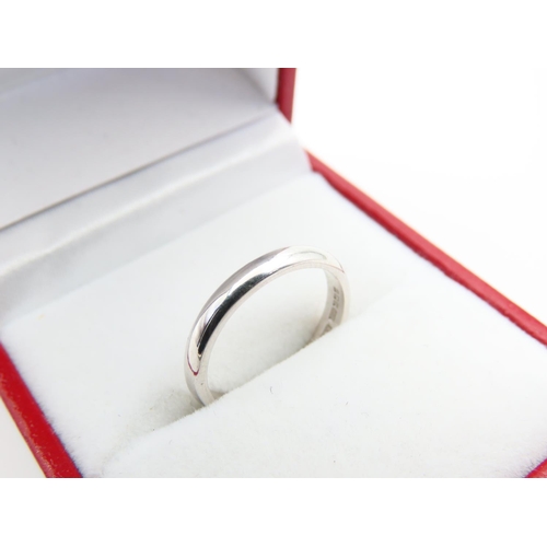 90 - Childs 18 Carat White Gold Ring Size H