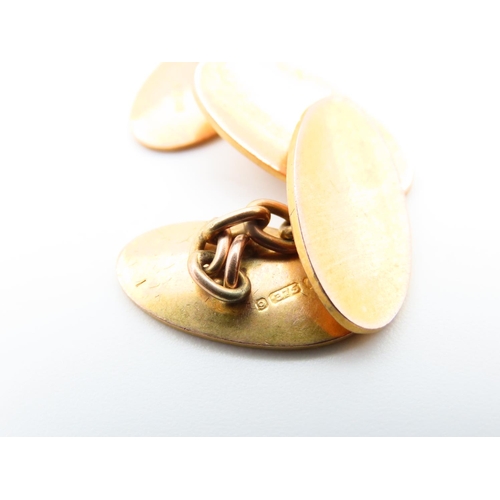 97 - Pair of 9 Carat Yellow Gold Oval Form Cufflinks Concave Detail Each 2cm High Approximately