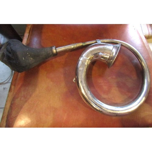 1583 - Old Automobile Car Horn Chrome Plated Full Size