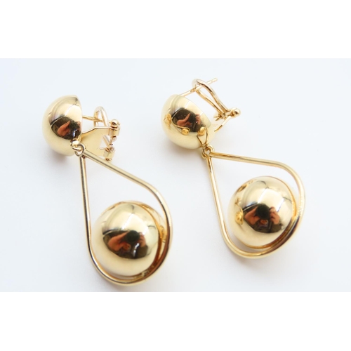 50 - Pair of 14 Carat Drop Form Yellow Gold Ladies Earrings Each 4.5cm Drop