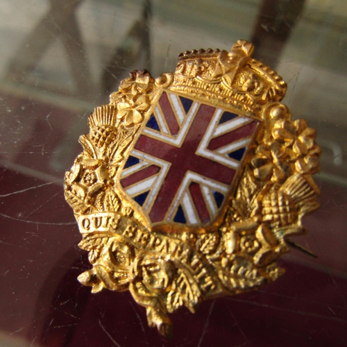 589 - Rare Irish Unionist Alliance Enameled and Gilded Badge Made by Johnsons of Dublin Dated 1892