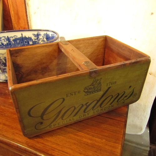 601 - Gordon's Gin Carry Case Timber Construction