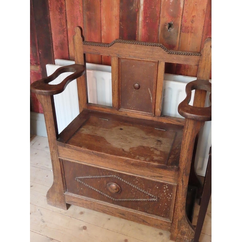 653 - Edwardian Hall Bench with Lift Up Seat Approximately 26 Inches Wide