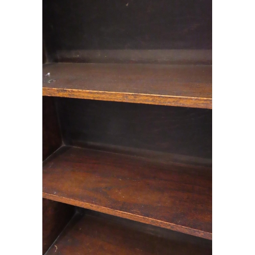 671 - Edwardian Oak Five Shelf Open Floor Bookcase Approximately 22 Inches Wide x 4ft 6 Inches High