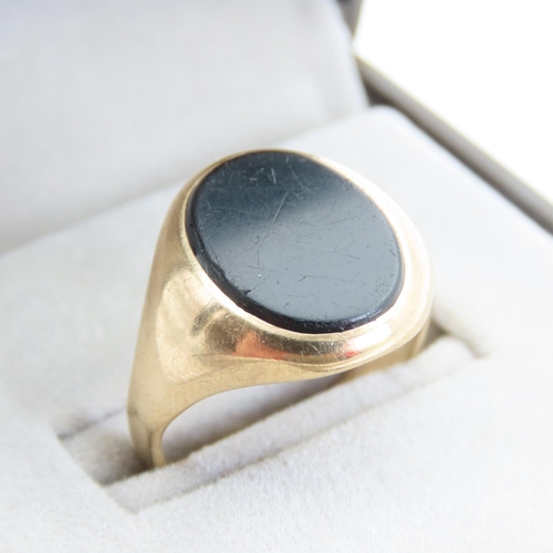226 - Gentleman's Black Onyx Set Signet Ring 9 Carat Yellow Gold Size S